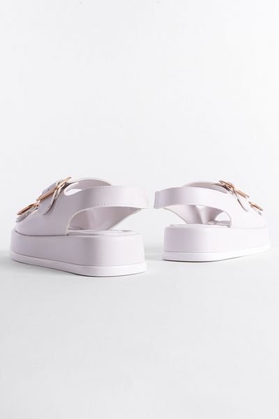 Capone Outfitters Damensandalen mit Keilabsatz und doppelter Riemenschnalle