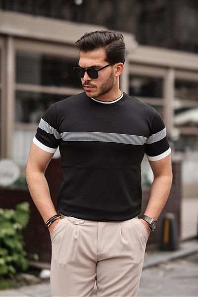 Miron Tricou negru cu dungi cu decolteu - 2418