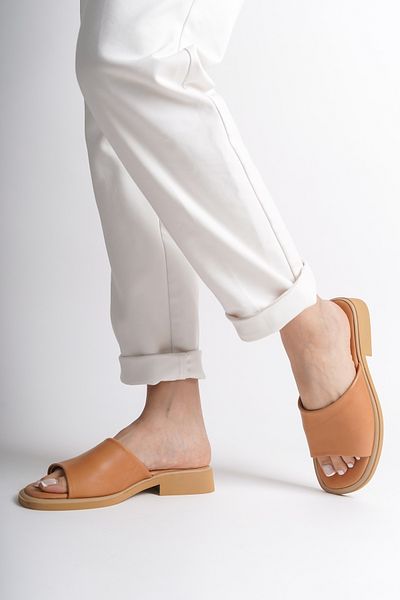 Capone Outfitters Pohodlné dámské drátěné podpatky z pravé kůže s jedním páskem