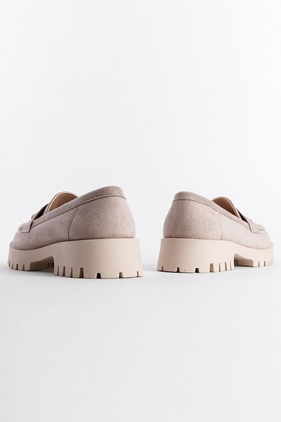 Capone Outfitters Trak Sole Tasseled Women's Loafer