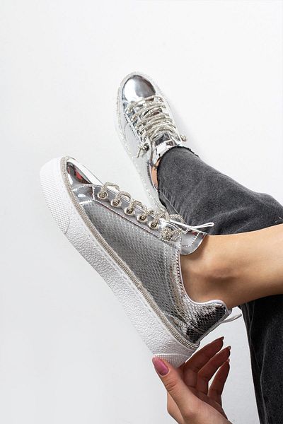 PARİS Tenis casual de damă cu model șarpe argintiu