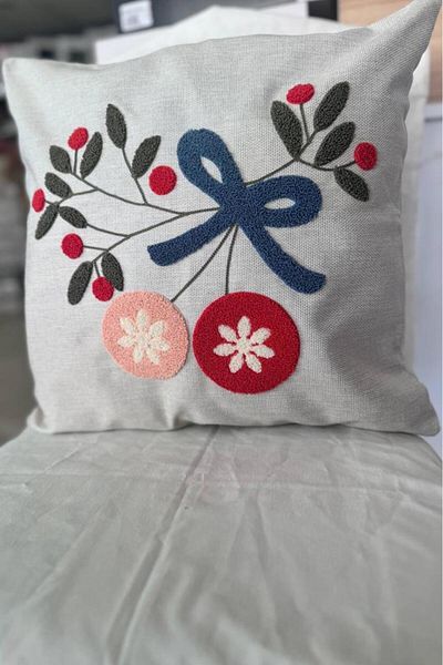 Çeyiz Diyarı Husa de Perna Brodata Brenda 2 Piese 45x45 Cm