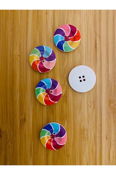 Kartopu Decorative Painted Wooden Button 25 Mm. Pack of 5. Wind Rose Patterned.