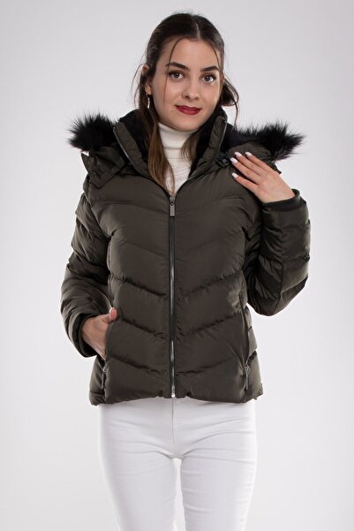 PIQUE Adele23 Kapüşonlu Içi Kürklü Kısa Kadın Mont