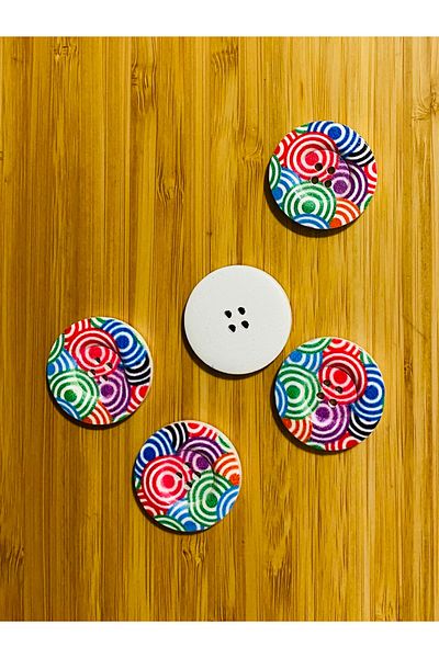 Kartopu Decorative Patterned Painting Wooden Button 28 Mm. Pack of 5.