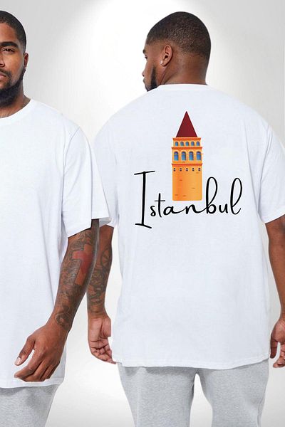 Angemiel تي شيرت أبيض كبير الحجم من Galata Tower - للجنسين، مطبوع على الظهر