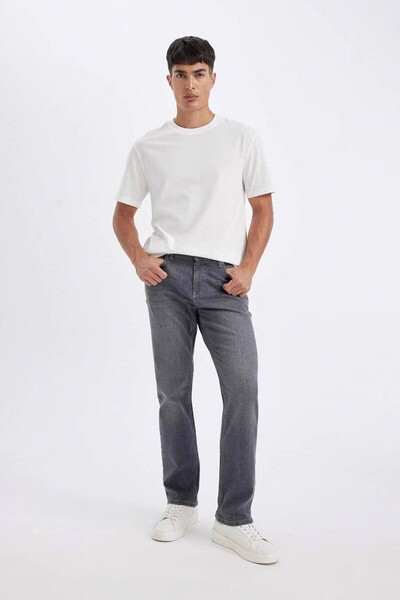 DeFacto Sergio Regular Fit Normal Kalıp Gri Erkek Jean Pantolon B7349AX/NM55