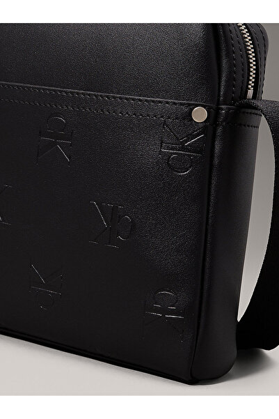 Calvin Klein Calvin Klein Men Textured Sling Bag