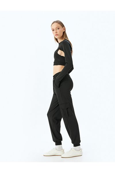 Koton Άνετο παντελόνι Jogger με τσέπες Cargo και κορδόνι στη μέση