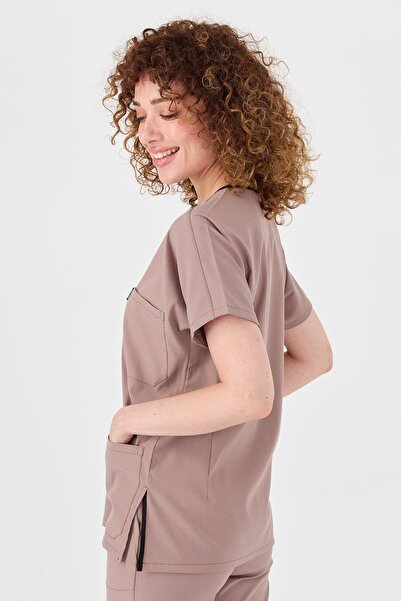 Çatı Medikal Happiness Spaniard - قميص نسائي من الليكرا باللون البيج الحجري