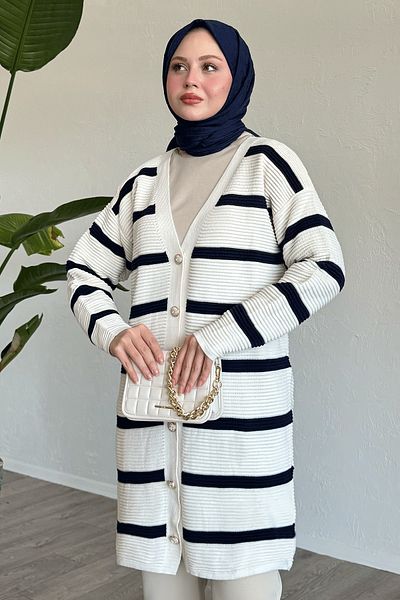 InStyle Cardigan din tricotaje ecru cu model dungi
