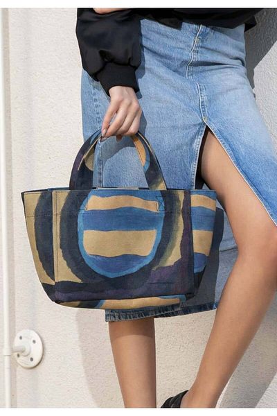 Dogo Women's Vegan Multicolor Medium Tote Bag - Window Design