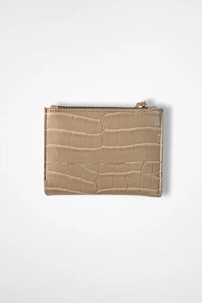 TENA Women's Beige Crocodile Wallet with Card Holder on the Back