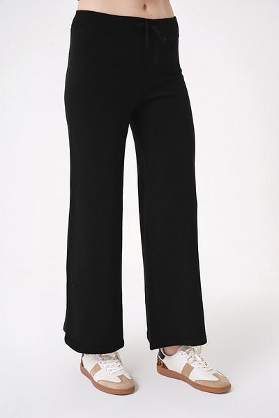 CHUBA Women's Wide Leg Regular Fit Knitwear Trousers Black 24W120