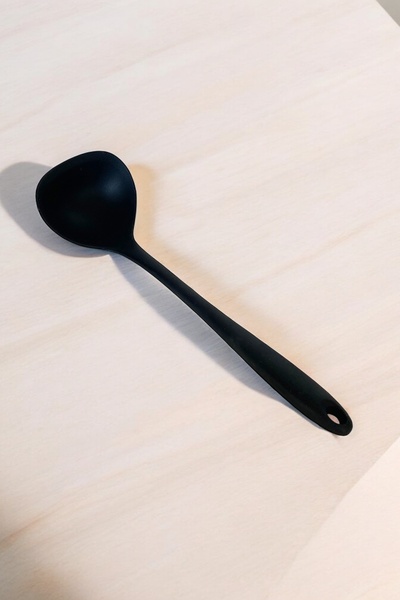 Dore Voir Silicone Soup Ladle - 29.5 CM