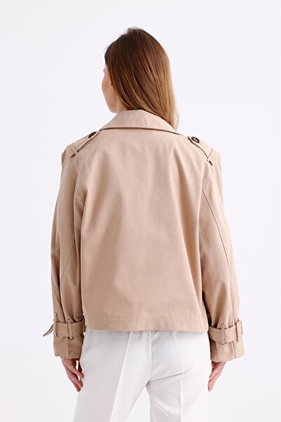 PASTELASTORE Açık Bej %100 Pamuk Gabardin Astarlı Oversize Geniş Kalıp Kadın Crop Kısa Trençkot 1122