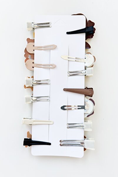 Pretty Children's Set of 14 Buckles