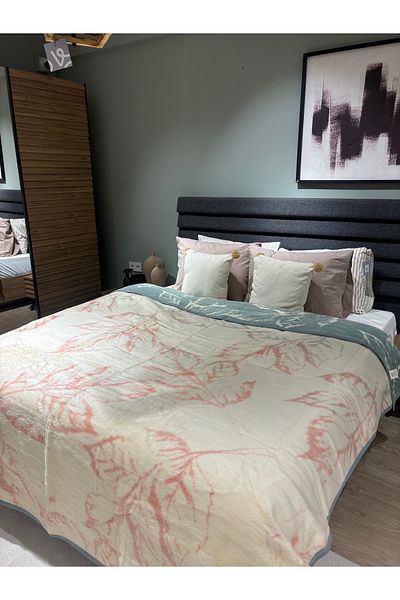 Sesli Softy Series Acrylic Soft Thick King Size Blanket 200X220 Size 500Gr / M2 Weight