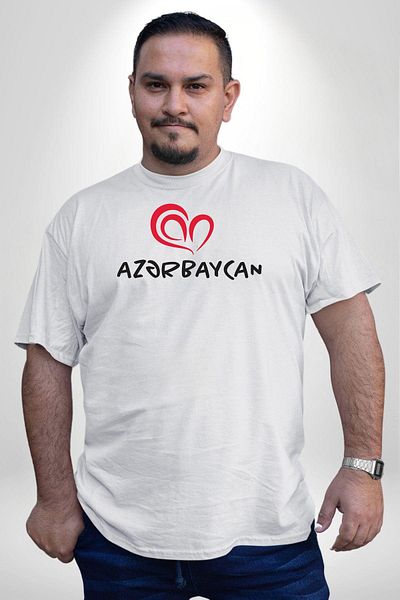 Angemiel تي شيرت I Love Aserbaidschan - أبيض مقاس كبير للجنسين، مطبوع من الأمام