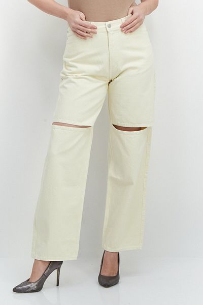 Weekday Women Regular Fit Mid Rise With Slit Knee Carpenter Jeans, Cream