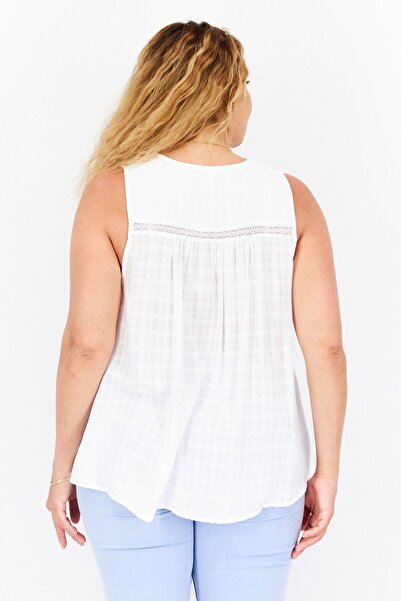 Gentle Fawn Women Tie Neck Sleeveless Textured Tank Top, White