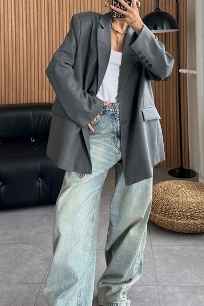 Suzi سترة نسائية مخططة من OVERSIZER BOL MOLD مقاس قياسي 9484