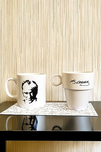 Jenisa Keramika 2 Li Ceramic Ataturk Mug Set