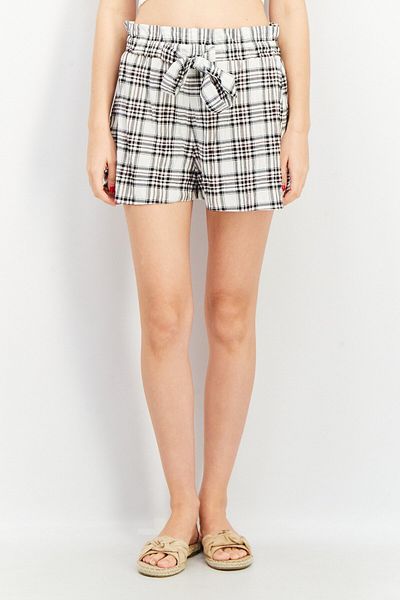 Asos Design Women Petite Plaid Basic Shorts, White