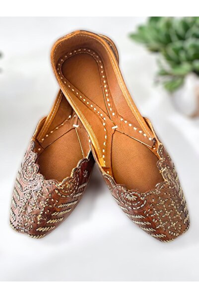 Saraswati Society Hindistandan Gelen Etnik Babet