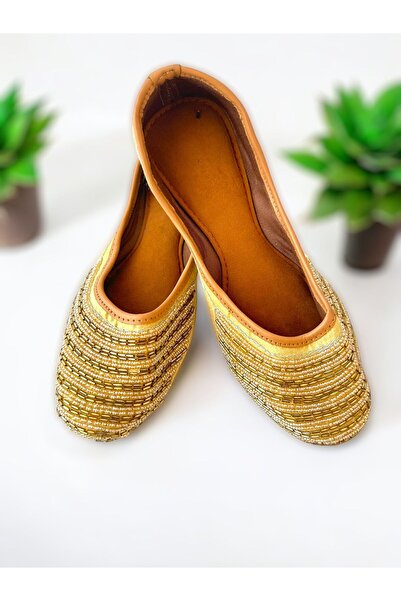 Saraswati Society Hindistandan Gelen Etnik Babet