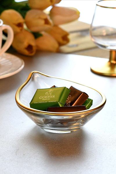 İnova Home Decor 6-Piece Oval Mini Sauce Bowl Snack Bowl Set - Gold Detail