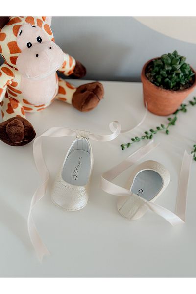 Li Puna Genuine Leather Metallic Cream Ballerina Baby Loafers