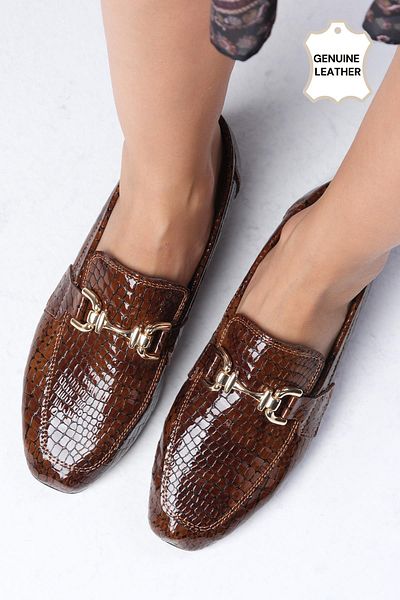 Mio Gusto Jordane Brown Animal Patterned Blunt Toe Genuine Leather Women's Loafer