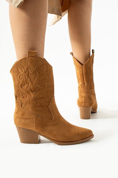 Moda Devrin Tan Suede Western Short Cowboy Boots