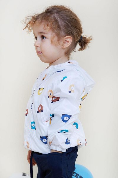 Breeze Girls & Boys Boys' Raincoat with Cute Teddy Bear Pattern, 1-5 Years, White