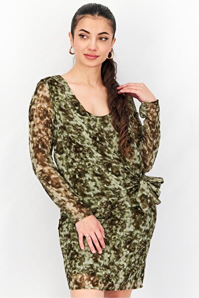 İkks فستان نسائي قصير مكشكش بطبعات متعددة، أخضر