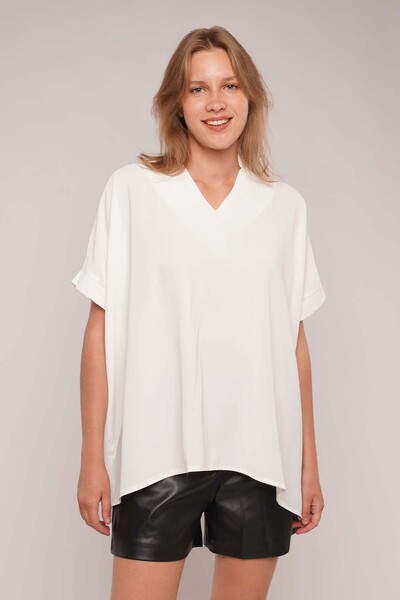 GABRİA Bluză cu guler în V Gabria