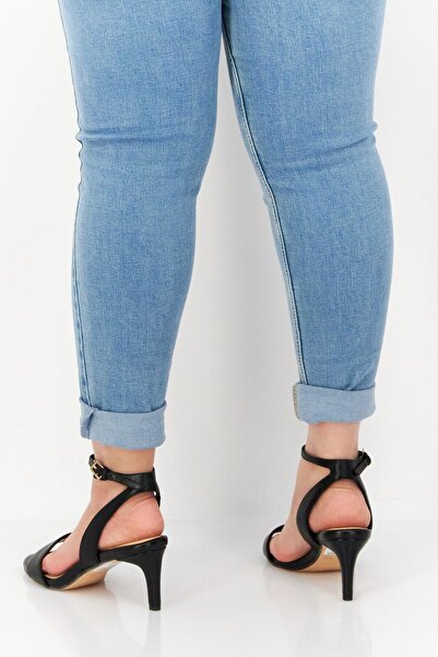 CLARKS Women Slingback Cylindrical Heels Sandals, Black