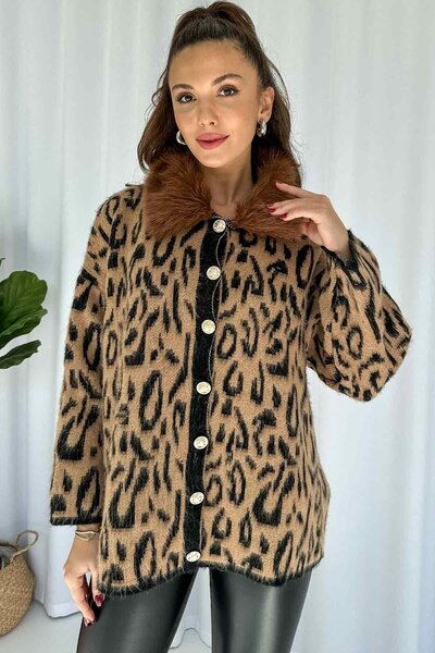 Mine Tan Butik Yakası Kürk Detaylı Hırka - Kahverengi