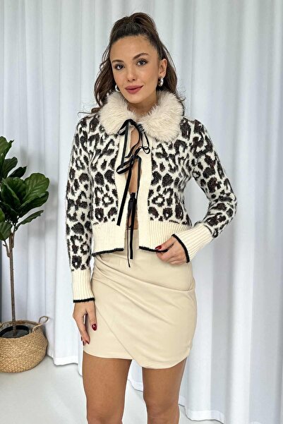 Mine Tan Butik Yakası Kürk Detaylı Kısa İpli Hırka - Ekru