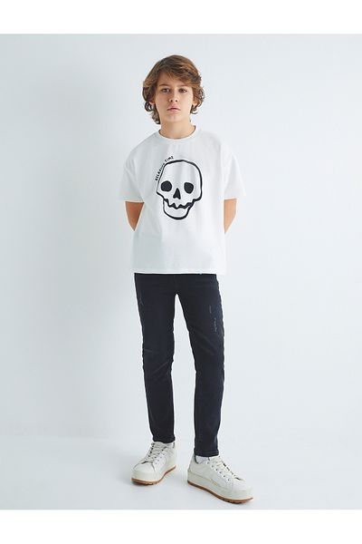 Koton T-Shirt Skull εμπριμέ με κοντό μανίκι, βαμβακερή λαιμόκοψη