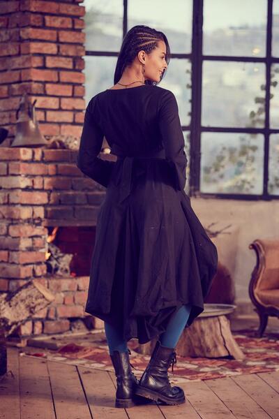 Los banditos Pregnant Dress with V-Neck Balloon Skirt