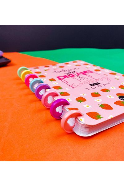Gift Moda Credeți-vă visele Caietul cu spirală inimă de nouă generație cu design de căpșuni