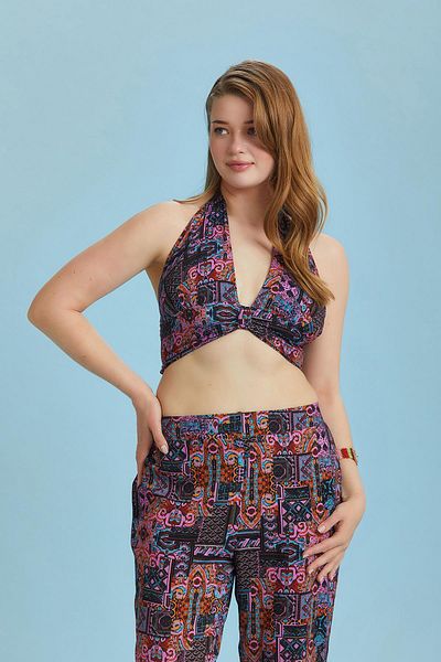 Los banditos Halter Neck Ethnic Print Crop Plus Size Blouse