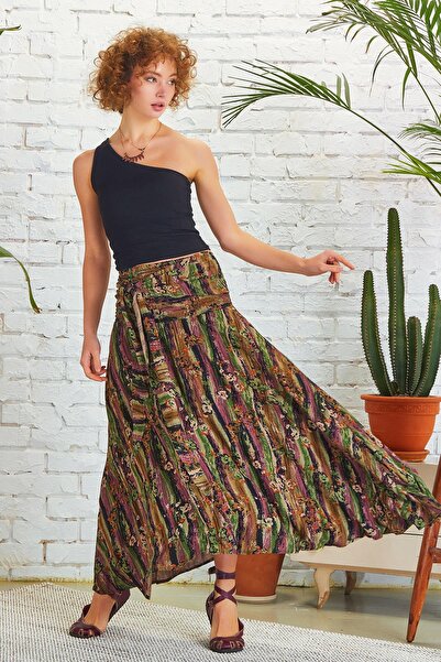 Los banditos Loose Ethnic Patterned Asymmetrical Skirt