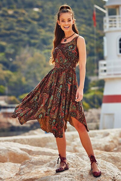 Los banditos Ασύμμετρο φόρεμα Bohemian Style Boat Neck