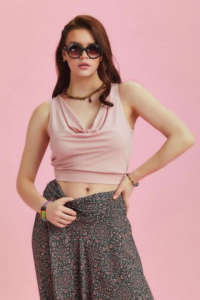 Los banditos Ελαστική αμάνικη μπλούζα με γιακά Degaje Stylish Crop