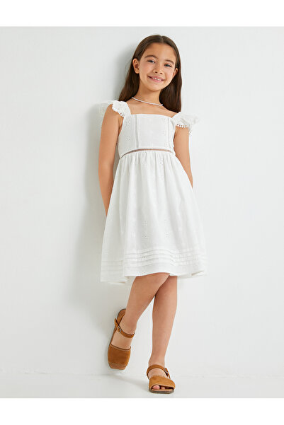 Koton Rochie confortabilă cu bretele cu gât pătrat - festonată