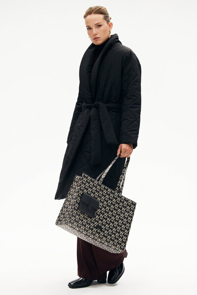 W Collection BLACK MONT