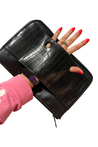 Pinkylola End of Season -Handsoff Model Black Snake Crocodile Printed Faux Le...